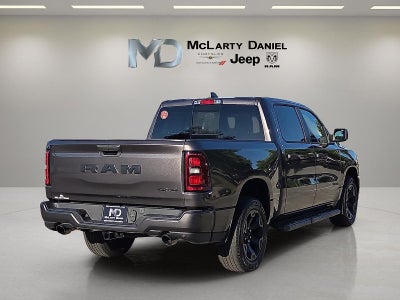 2026 RAM 1500 RAM 1500 EXPRESS CREW CAB 4X4 5'7' BOX