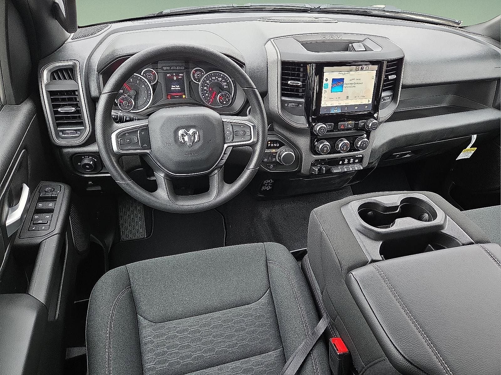 2026 RAM Ram 1500 RAM 1500 TRADESMAN CREW CAB 4X4 5'7' BOX