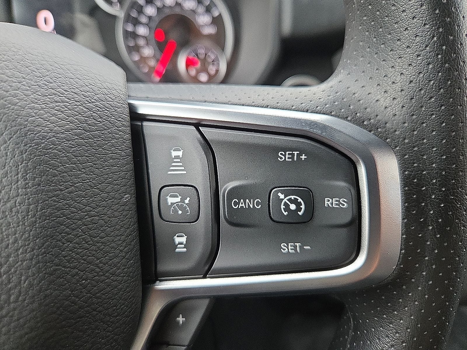 2026 RAM Ram 1500 RAM 1500 TRADESMAN CREW CAB 4X4 5'7' BOX
