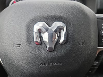 2026 RAM Ram 1500 RAM 1500 TRADESMAN CREW CAB 4X4 5'7' BOX