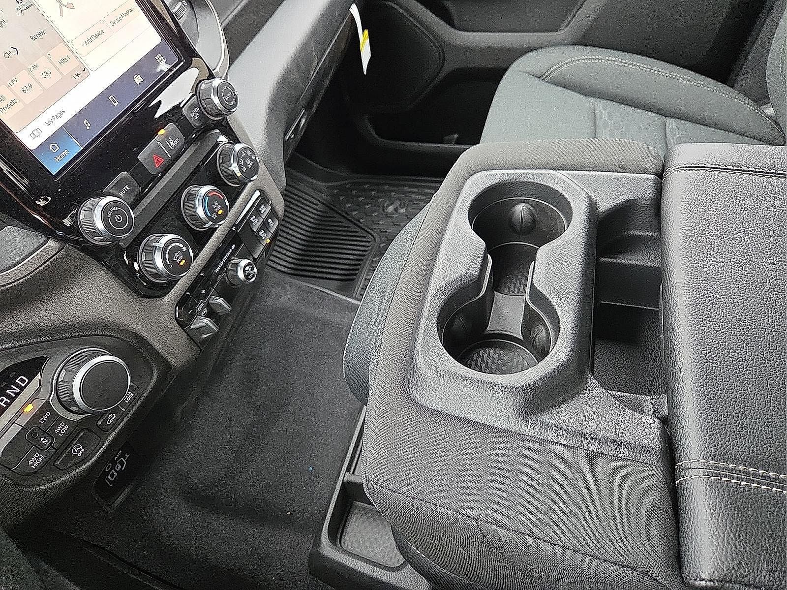 2026 RAM Ram 1500 RAM 1500 WARLOCK CREW CAB 4X4 5'7' BOX
