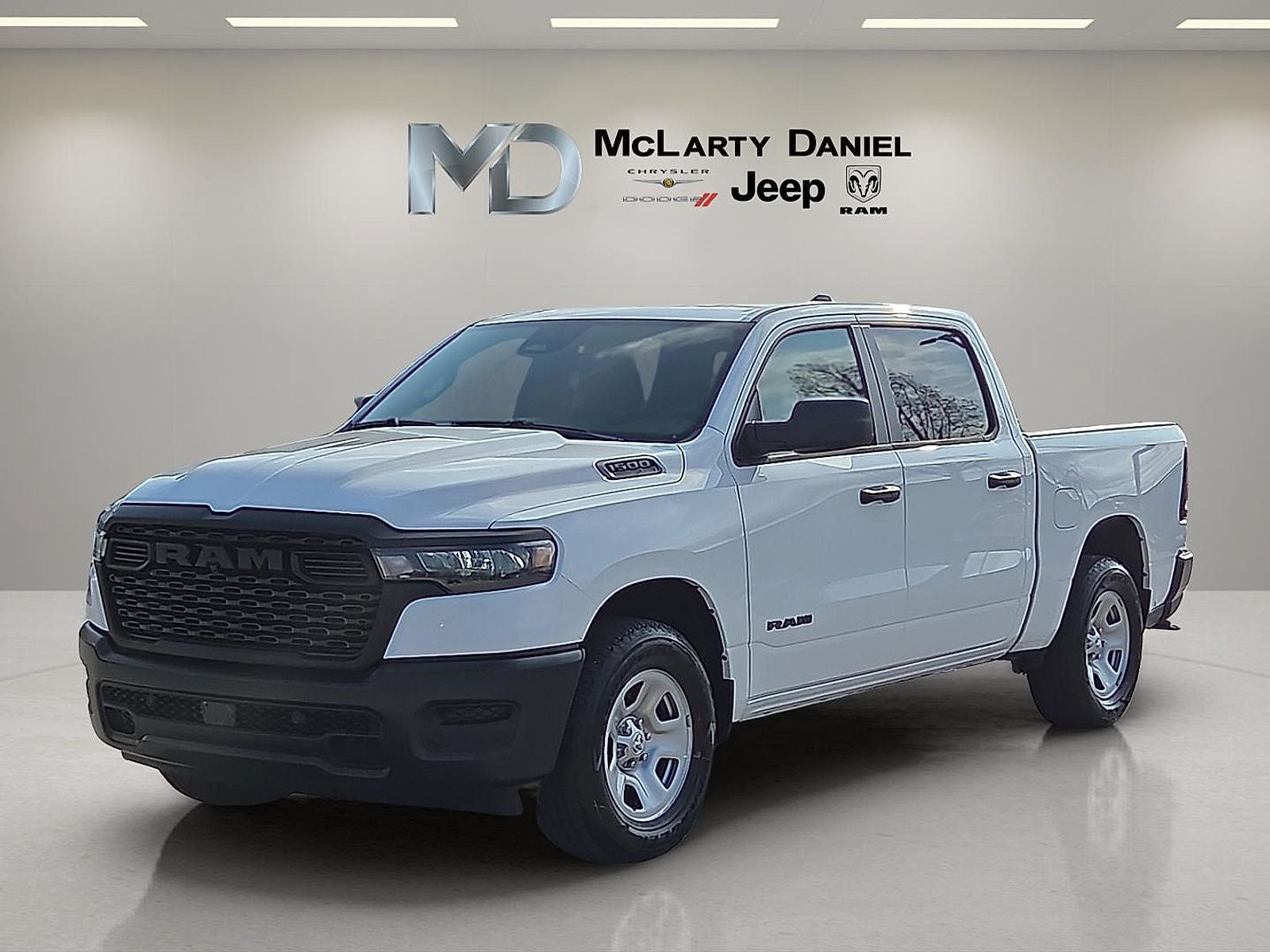 2026 RAM Ram 1500 RAM 1500 TRADESMAN CREW CAB 4X4 5'7' BOX