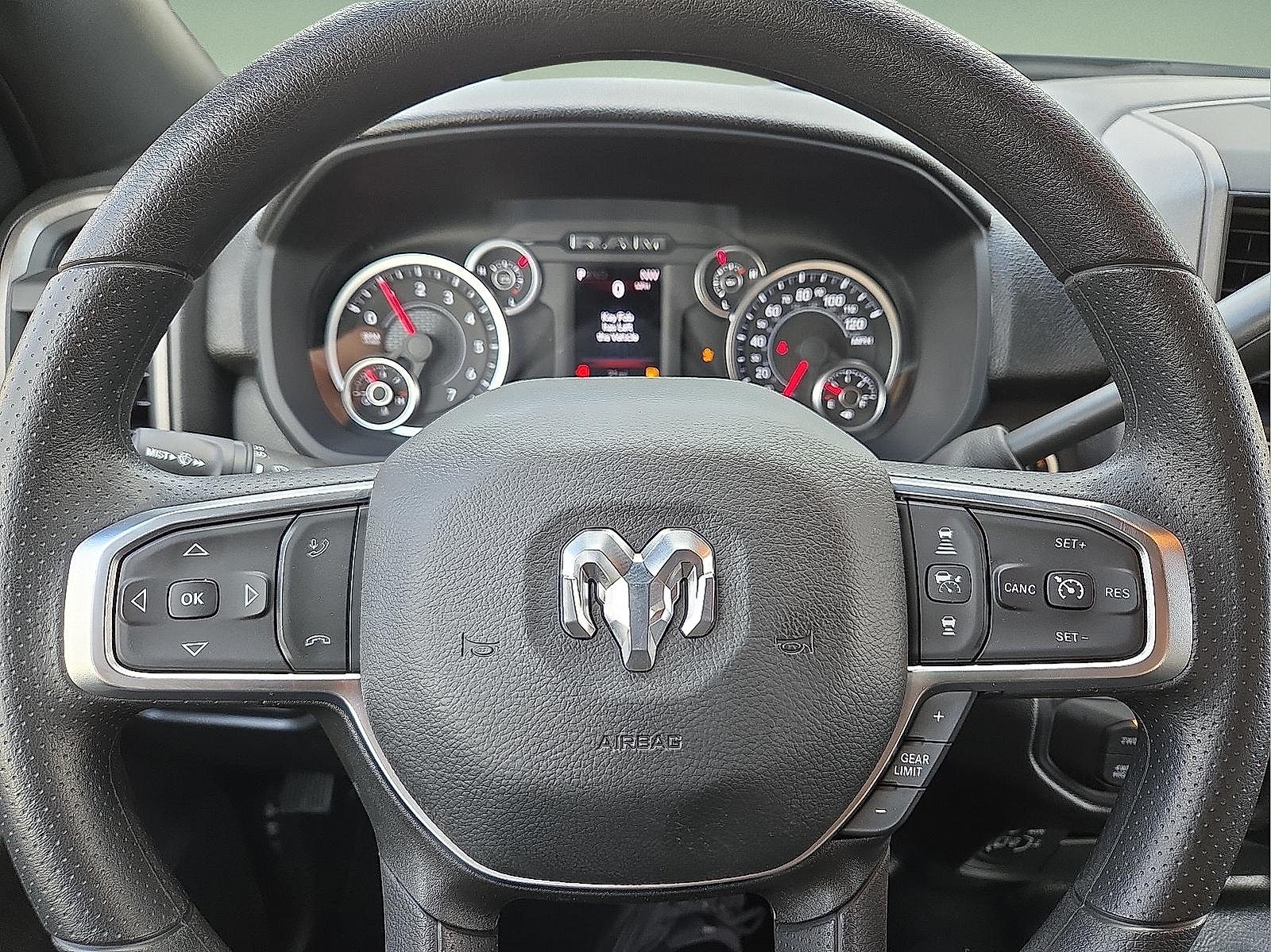 2026 RAM Ram 2500 RAM 2500 TRADESMAN CREW CAB 4X4 6'4' BOX