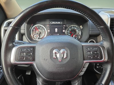 2020 RAM 2500 Laramie Crew Cab 4X4 6'4' Box