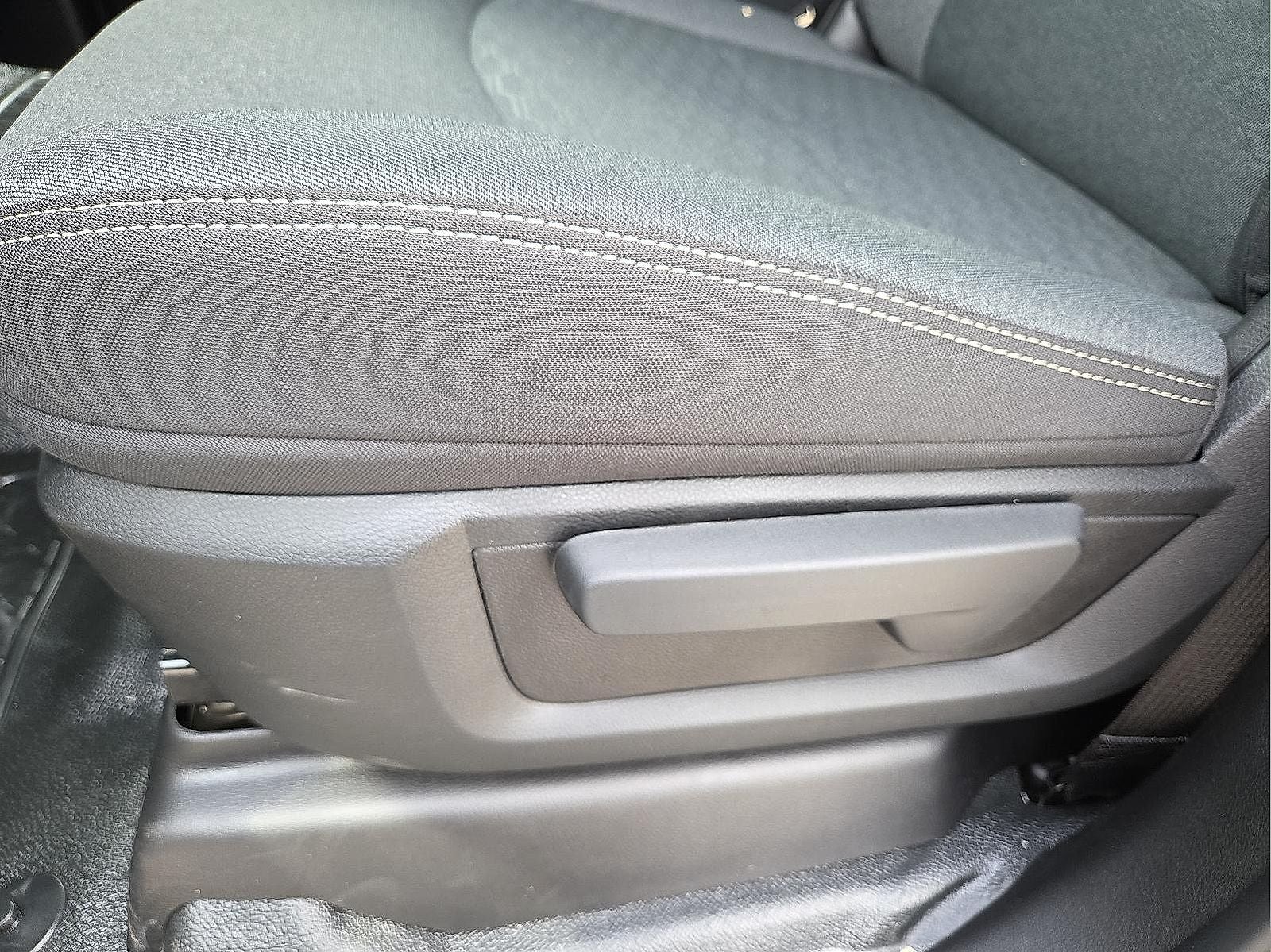 2026 RAM Ram 3500 Chassis Cab RAM 3500 TRADESMAN CREW CAB CHASSIS 4X4 60' CA