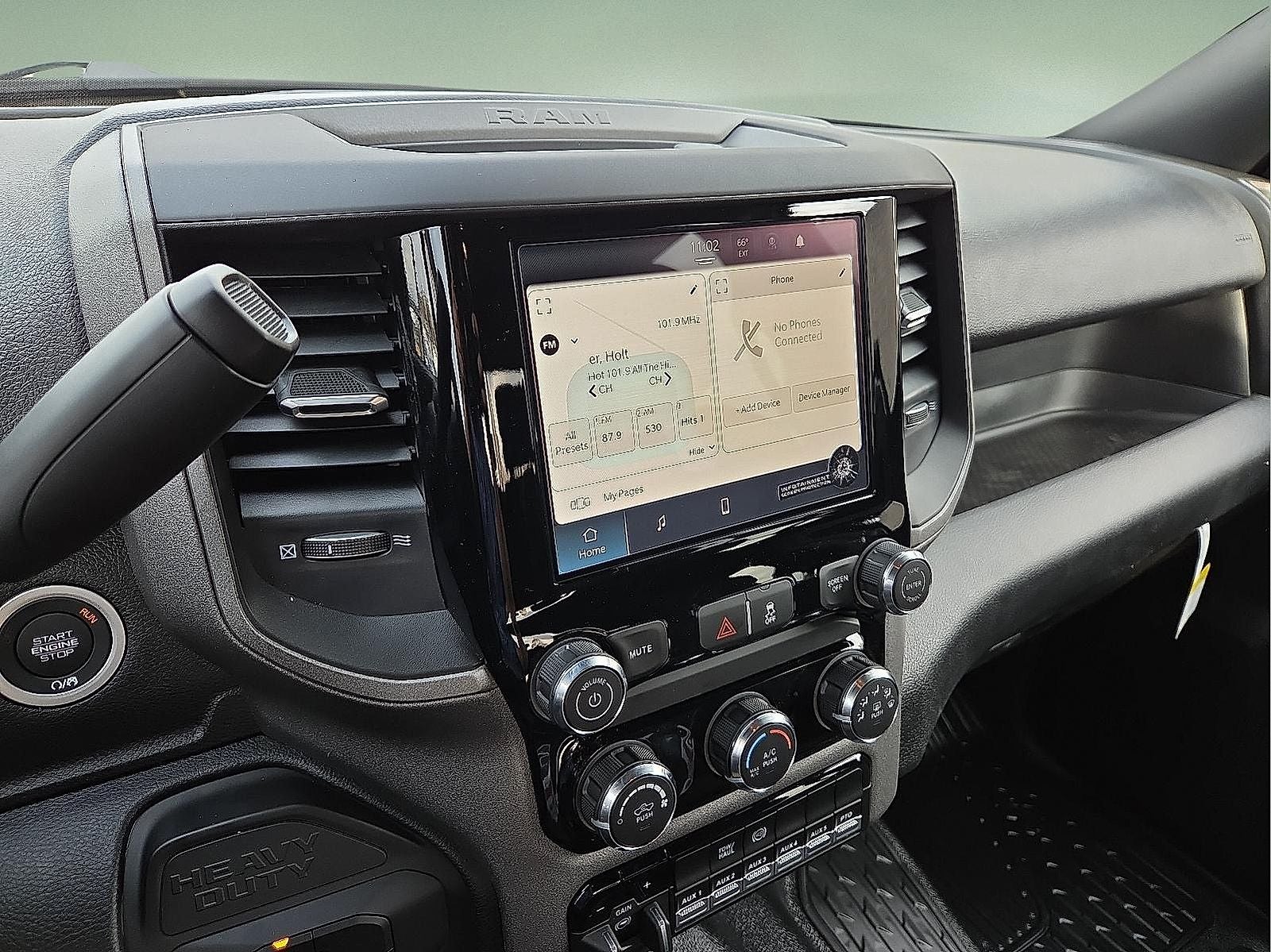 2026 RAM Ram 3500 Chassis Cab RAM 3500 TRADESMAN CREW CAB CHASSIS 4X4 60' CA