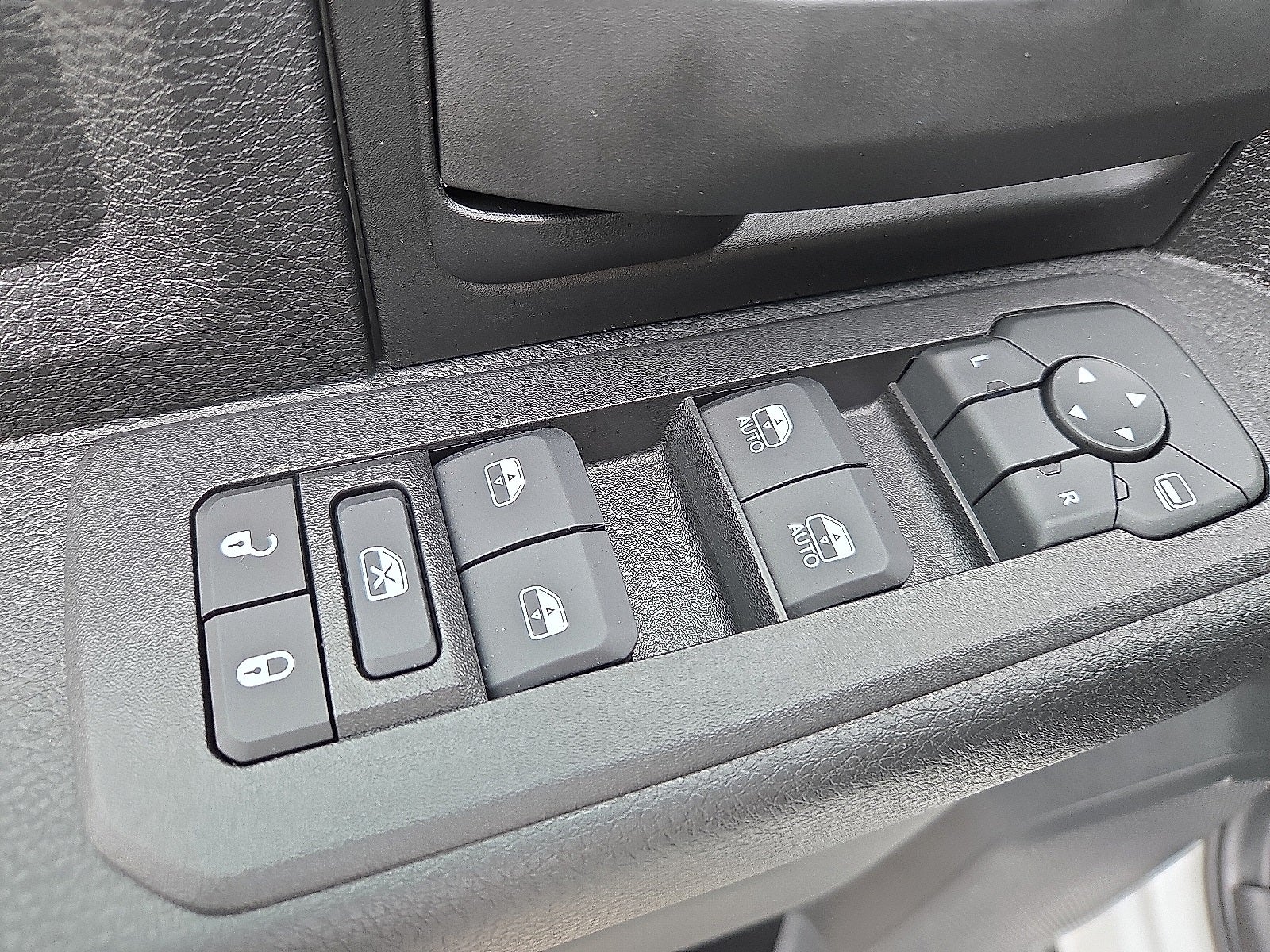 2026 RAM Ram 3500 Chassis Cab RAM 3500 TRADESMAN CREW CAB CHASSIS 4X4 60' CA