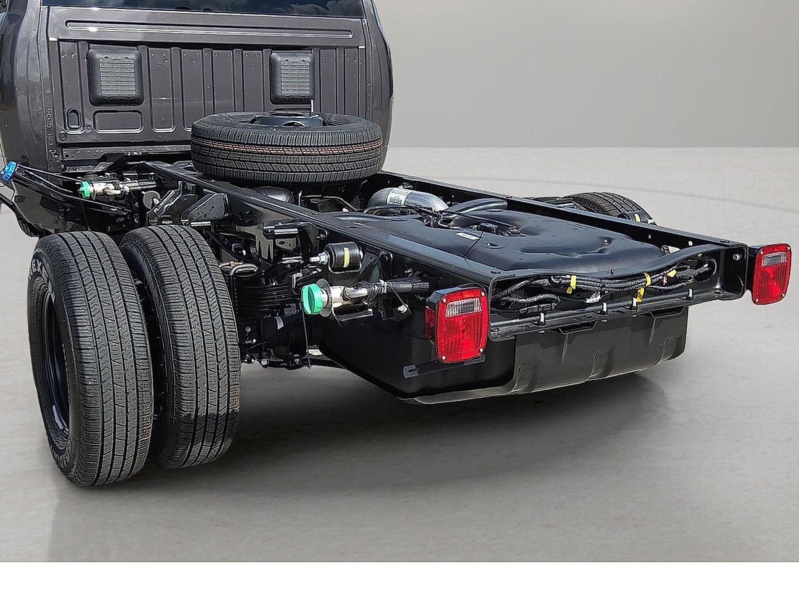 2026 RAM Ram 3500 Chassis Cab RAM 3500 TRADESMAN CREW CAB CHASSIS 4X4 60' CA
