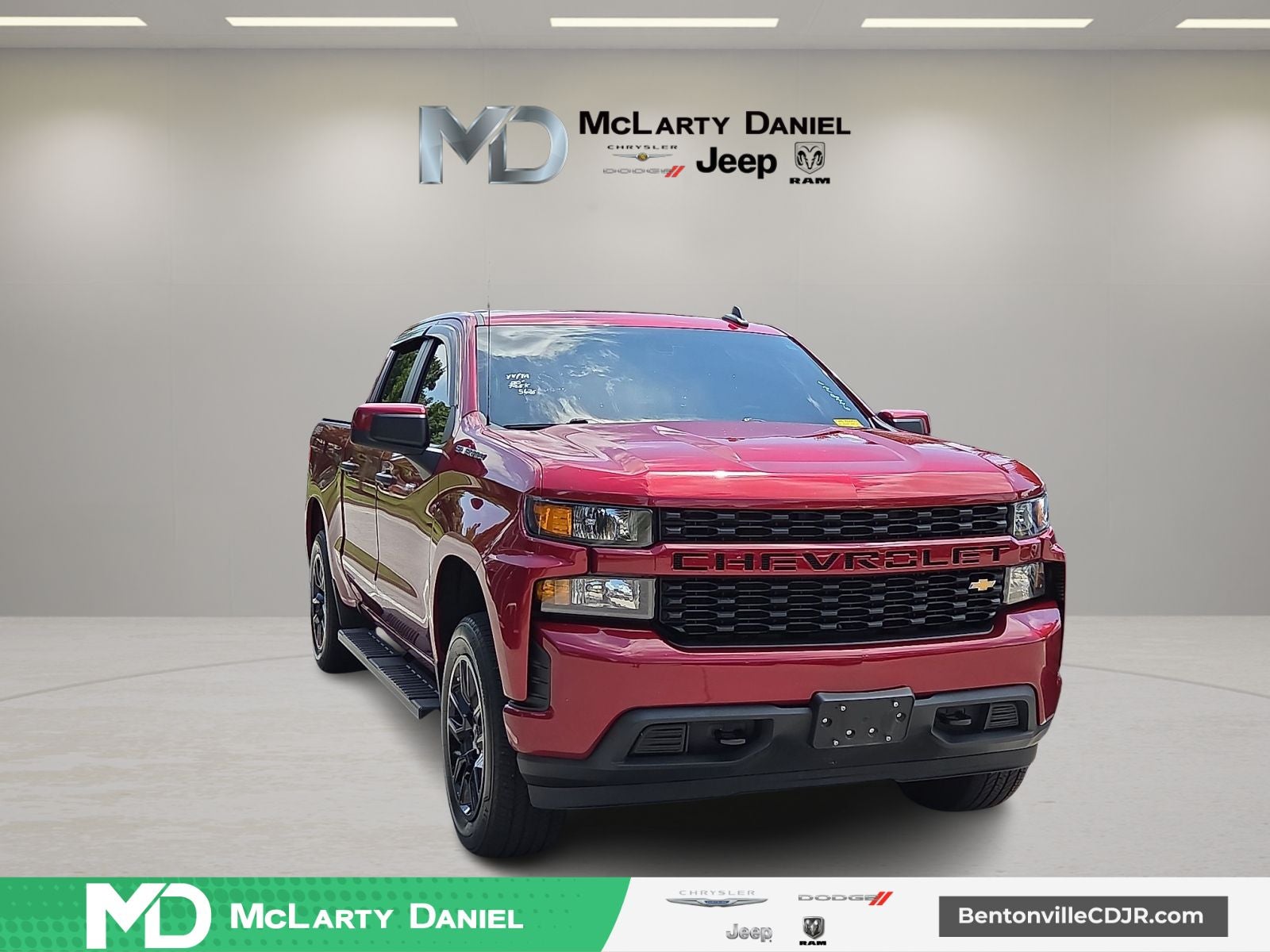 2020 Chevrolet Silverado 1500 Custom 4X4 Crew Cab Short Box's photo