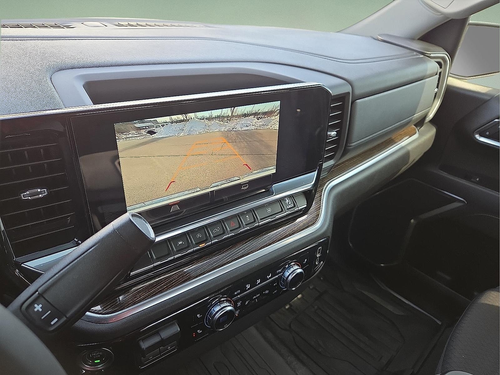 2025 GMC Sierra 1500 4WD Crew Cab Short Box Elevation with 3SB