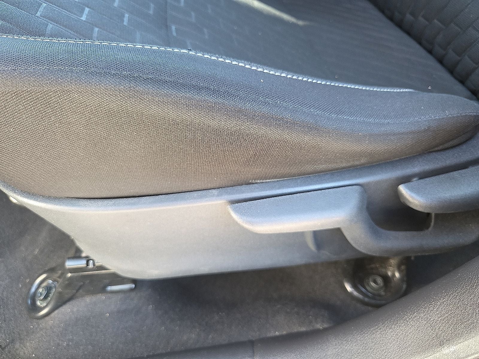 2021 Nissan Kicks SV Xtronic CVT