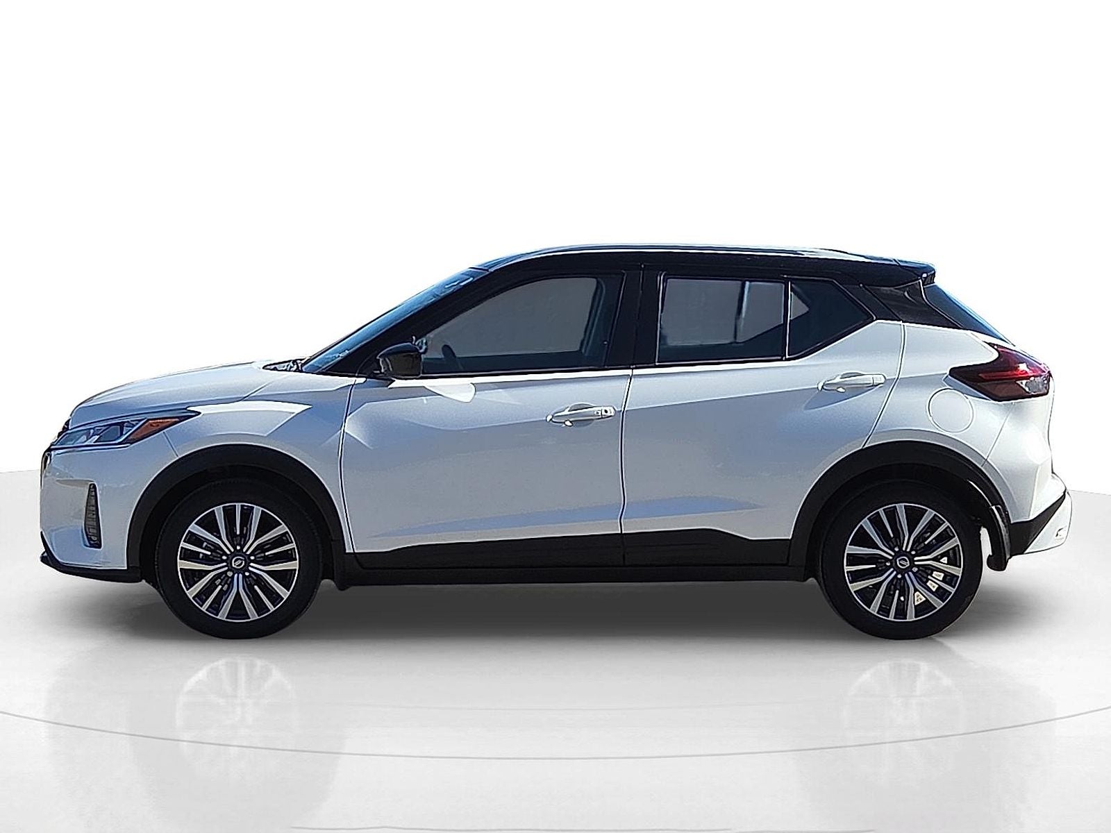 2021 Nissan Kicks SV Xtronic CVT