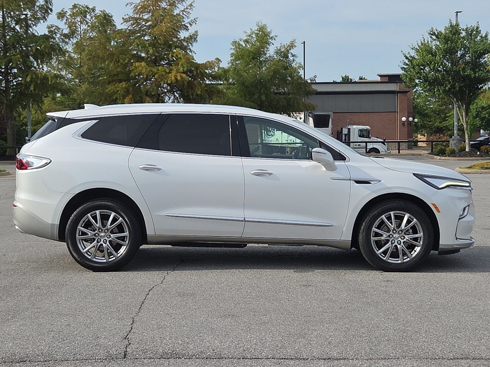 2023 Buick Enclave Premium Group