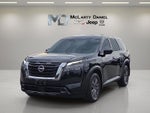 2025 Nissan Pathfinder S
