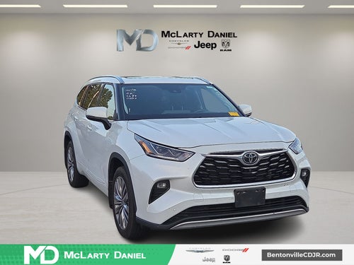 2022 Toyota Highlander Platinum
