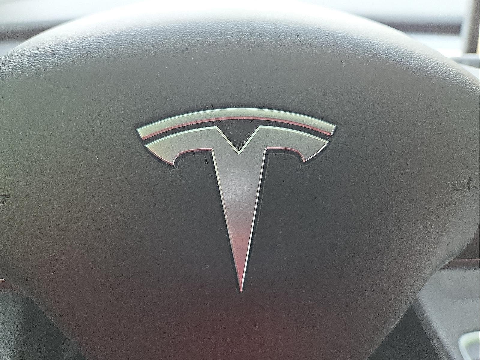 2025 Tesla Model Y Long Range Dual Motor Rear-Wheel Drive