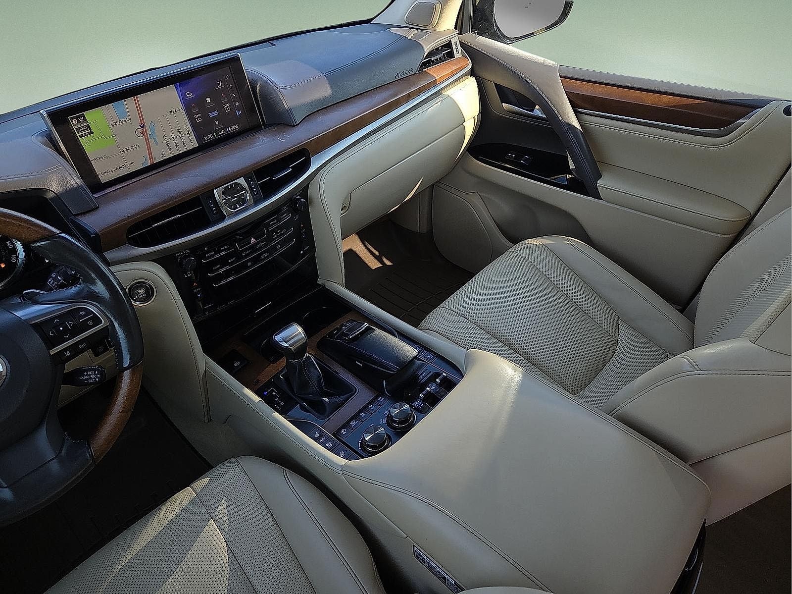 2020 Lexus LX 570 Two-Row