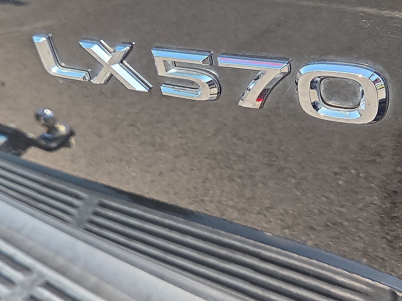 2020 Lexus LX 570 Two-Row