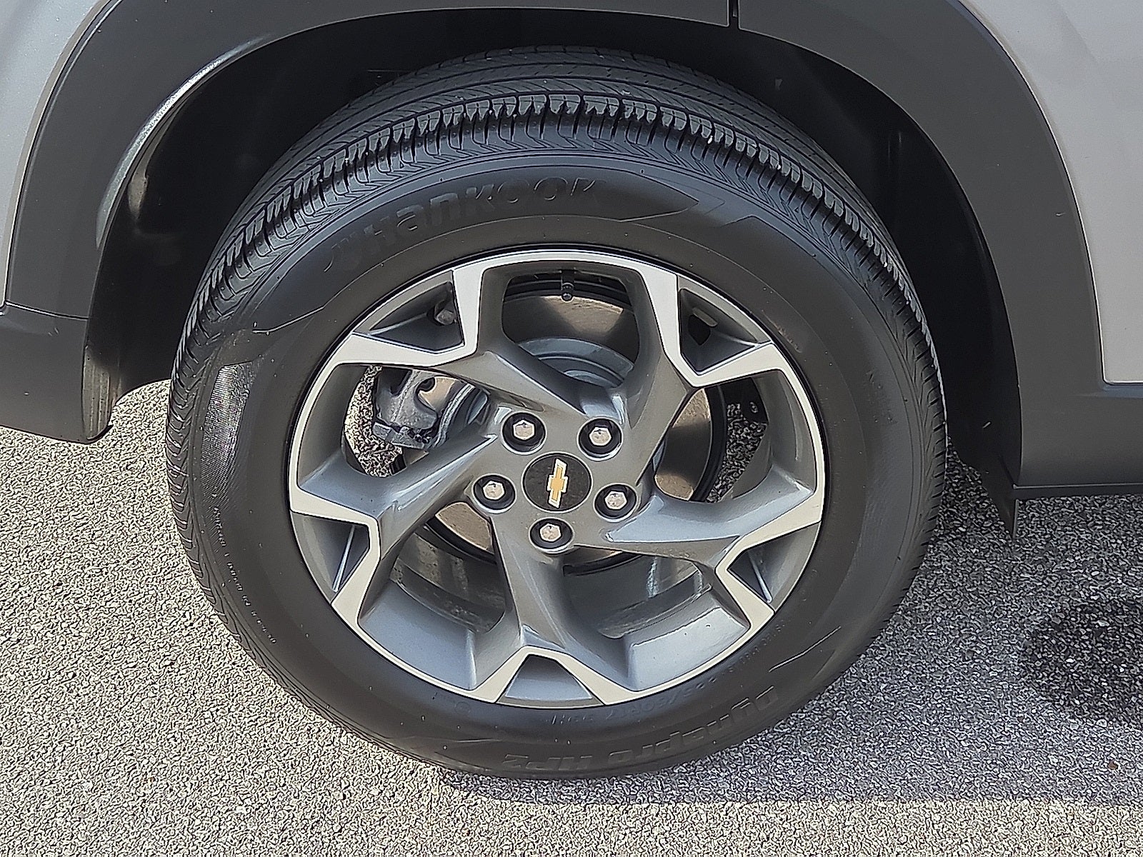 2025 Chevrolet Trax FWD LT