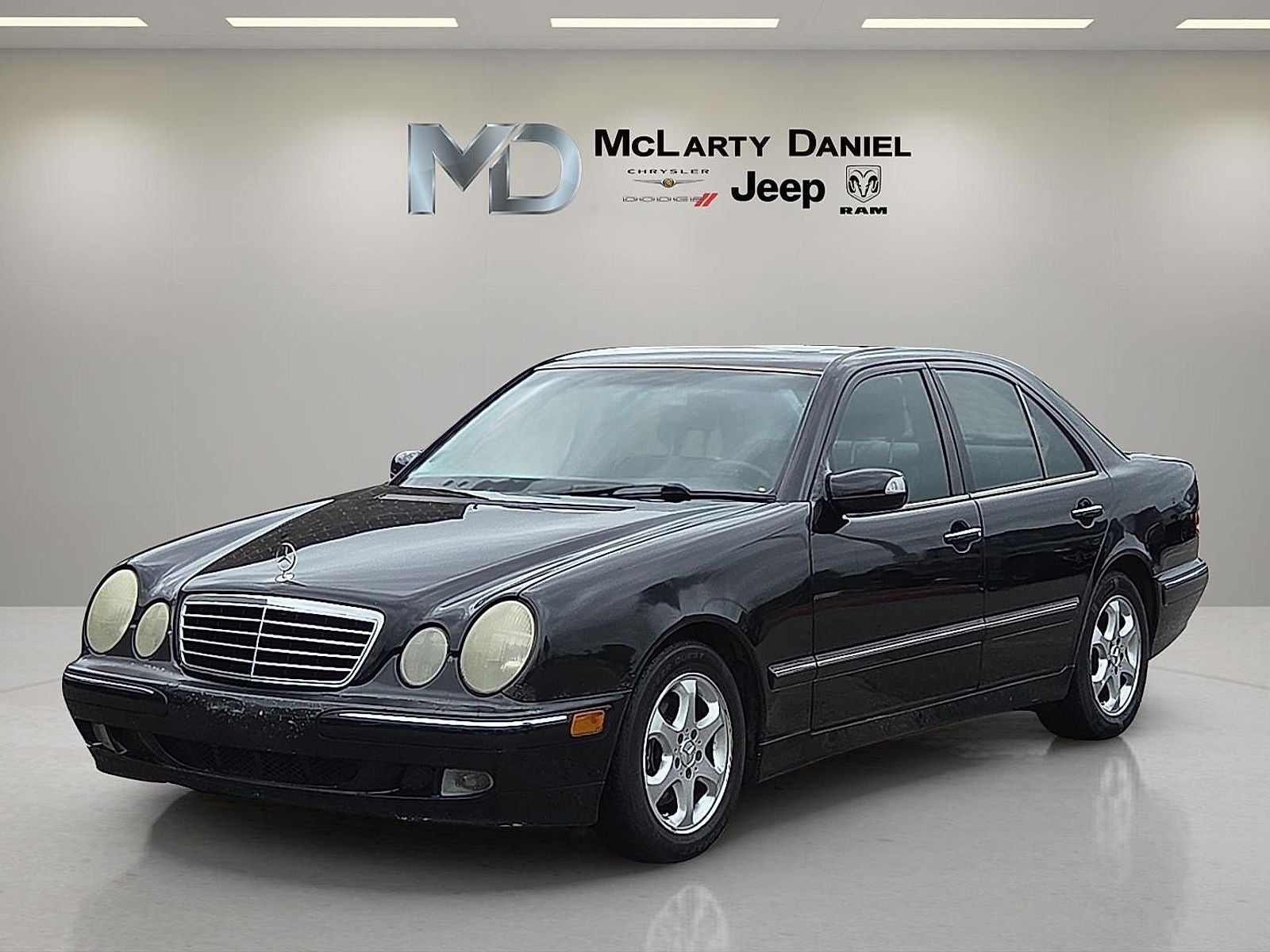 Used 2002 Mercedes-Benz E-Class E320 with VIN WDBJF65J22B422736 for sale in Bentonville, AR