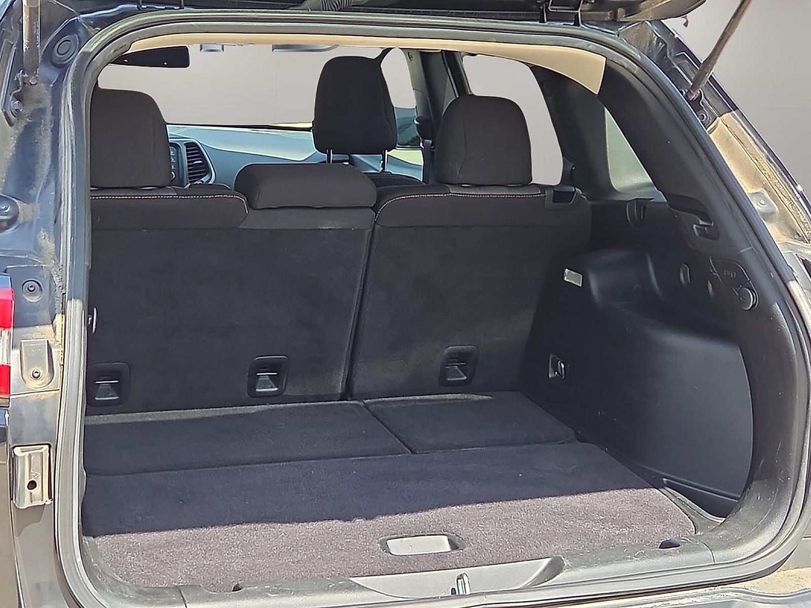 2017 Jeep Cherokee Sport