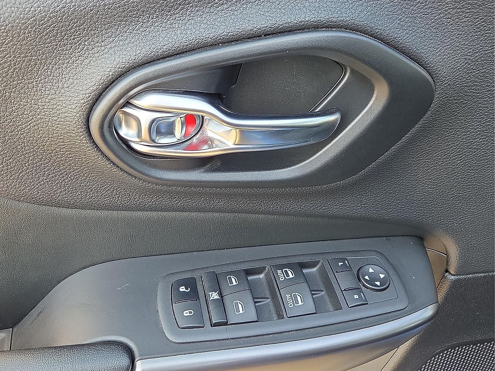 2022 Jeep Cherokee Latitude Lux 4x4