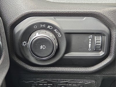 2025 Jeep Wrangler 4-Door Willys 4x4