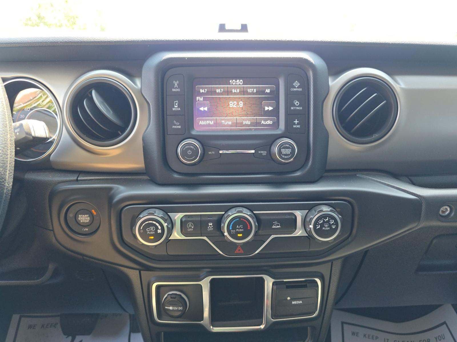 2021 Jeep Gladiator Willys Sport 4x4