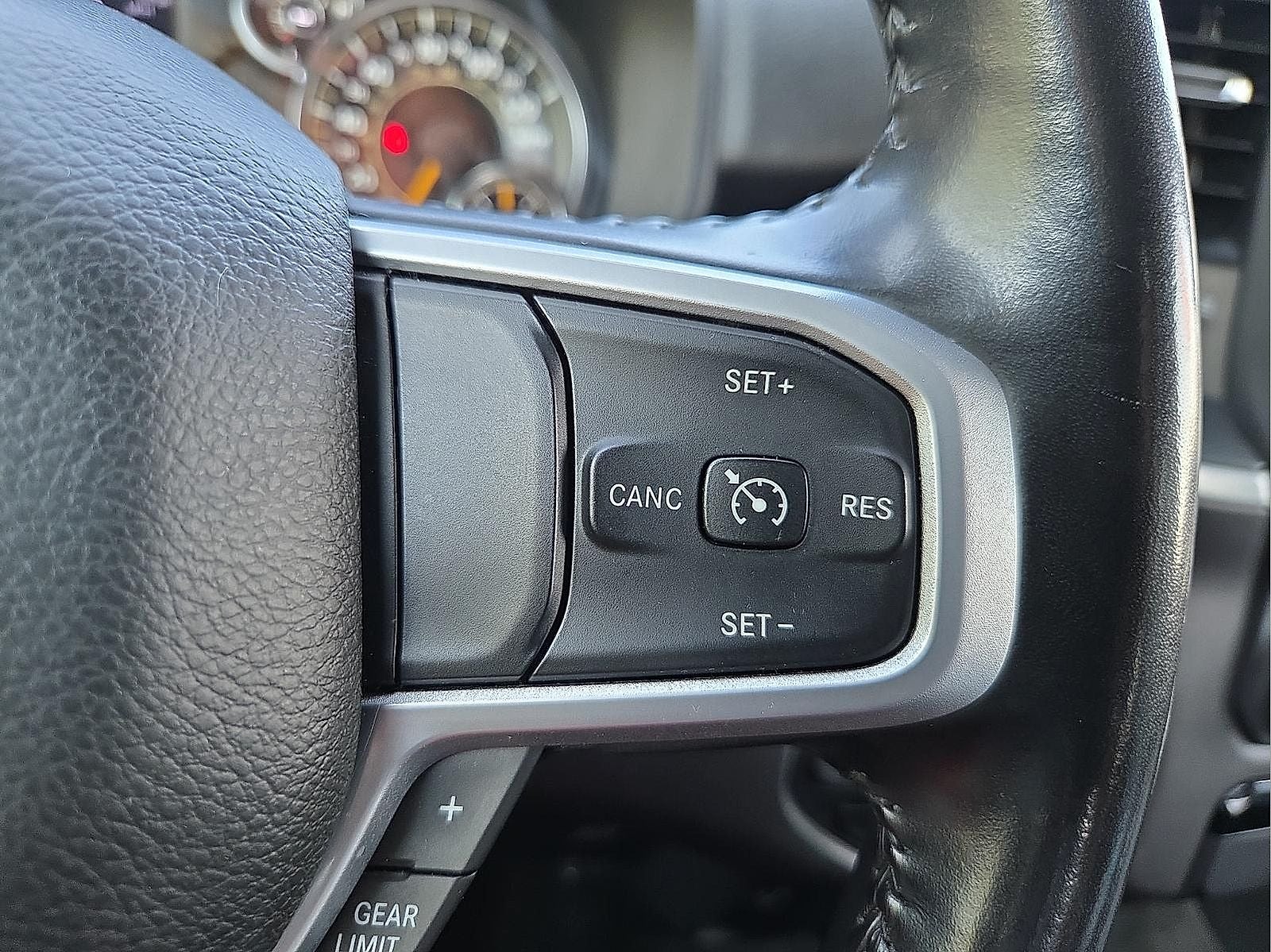 2022 RAM 1500 Lone Star Quad Cab 4x2 6'4' Box