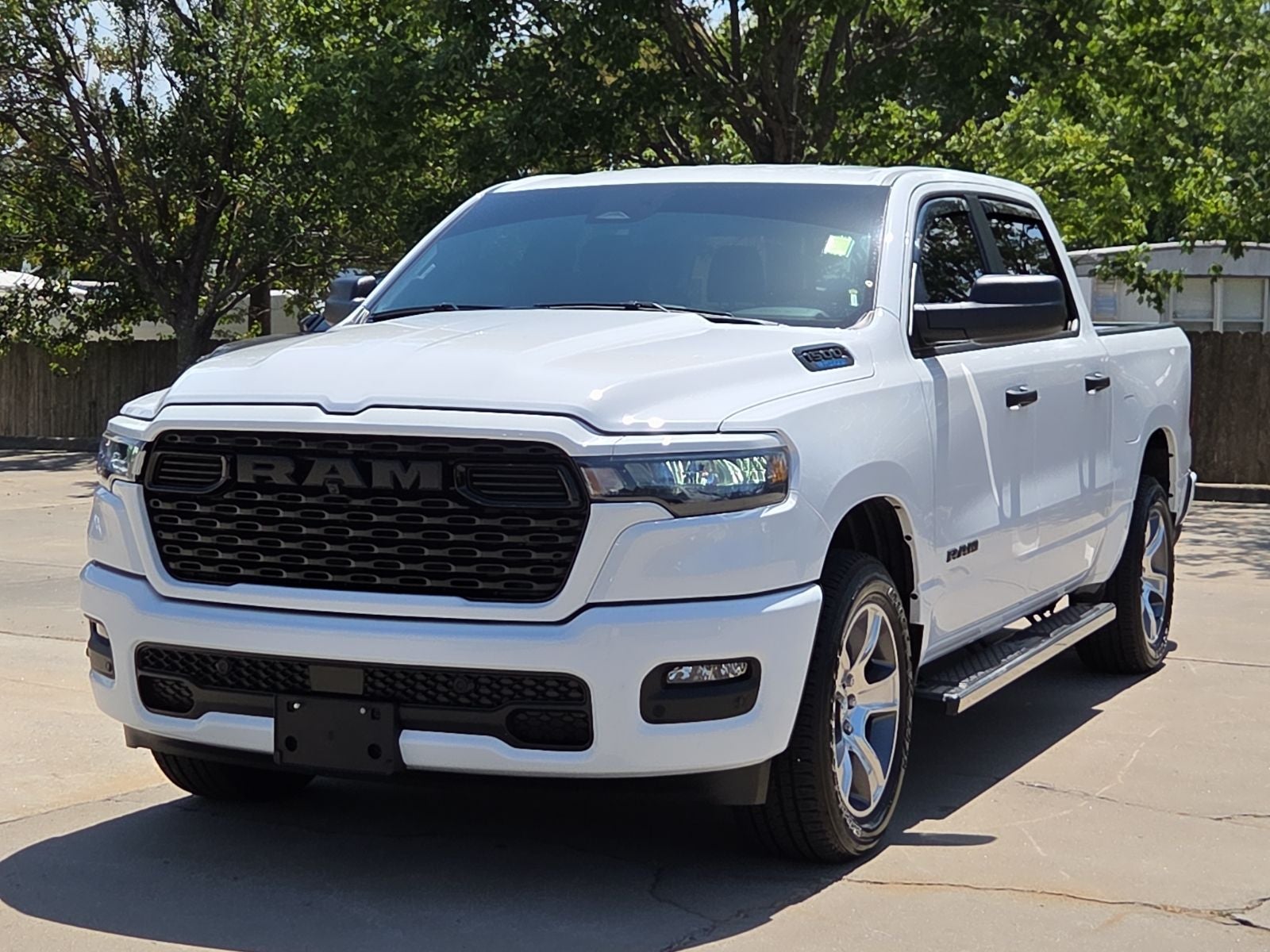 2025 RAM 1500 Tradesman Crew Cab 4x4 5'7' Box