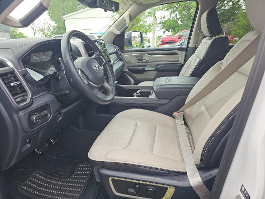 2023 RAM 1500 Limited Crew Cab 4x4 5'7' Box