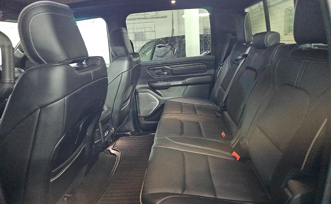 2021 RAM 1500 Limited Crew Cab 4x4 5'7' Box