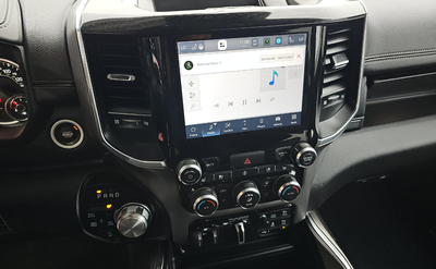 2022 RAM 1500 Laramie Crew Cab 4x4 6'4' Box