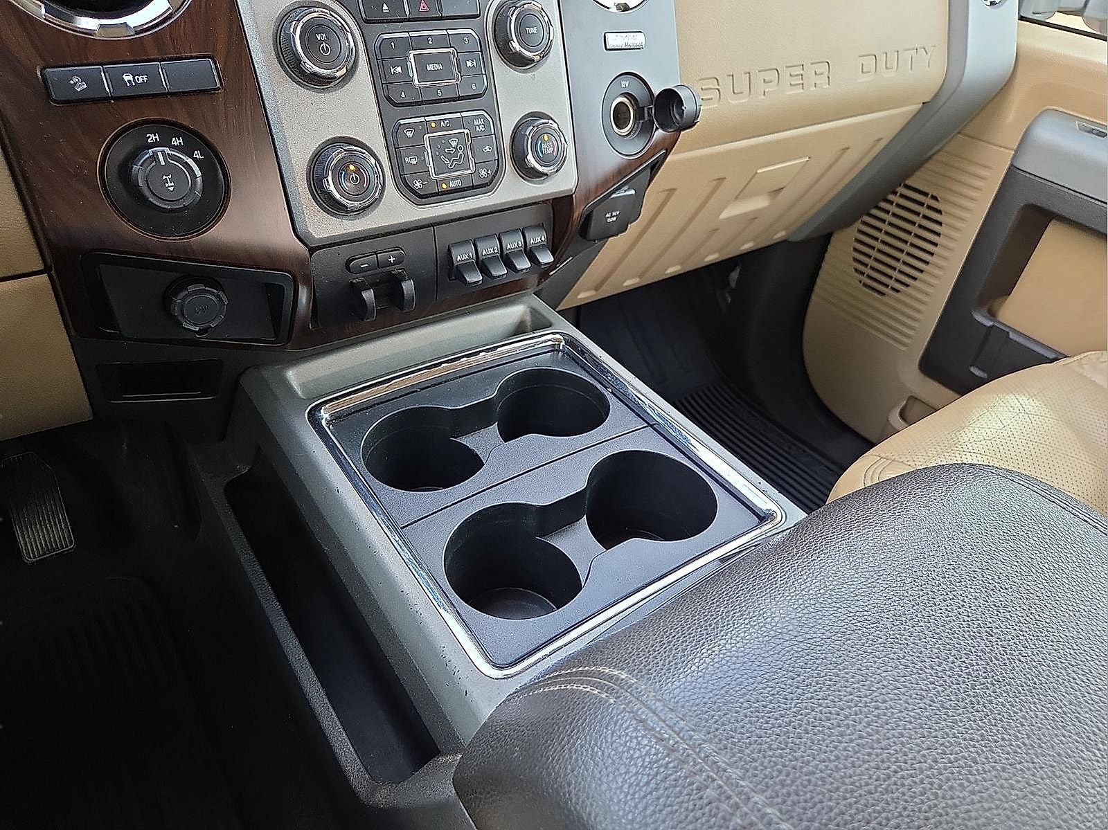 2014 Ford F-250 LARIAT