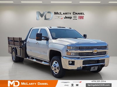 2016 Chevrolet Silverado 3500HD Chassis LT