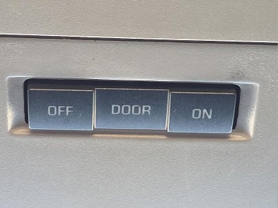 2016 Chevrolet Silverado 3500HD Chassis LT