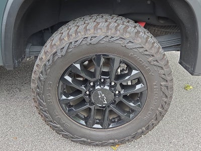 2025 Chevrolet Silverado 2500HD 4WD Crew Cab Standard Bed LT