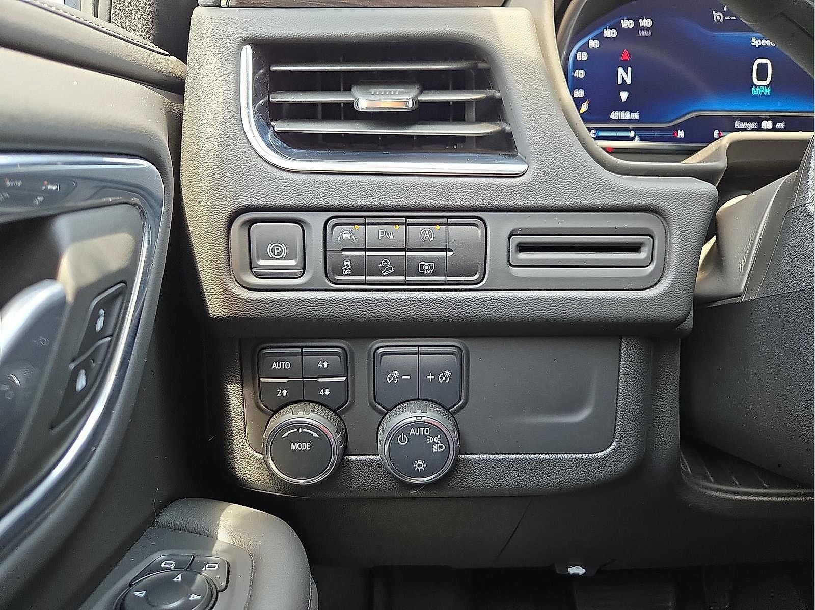 2024 Chevrolet Suburban 4WD Z71