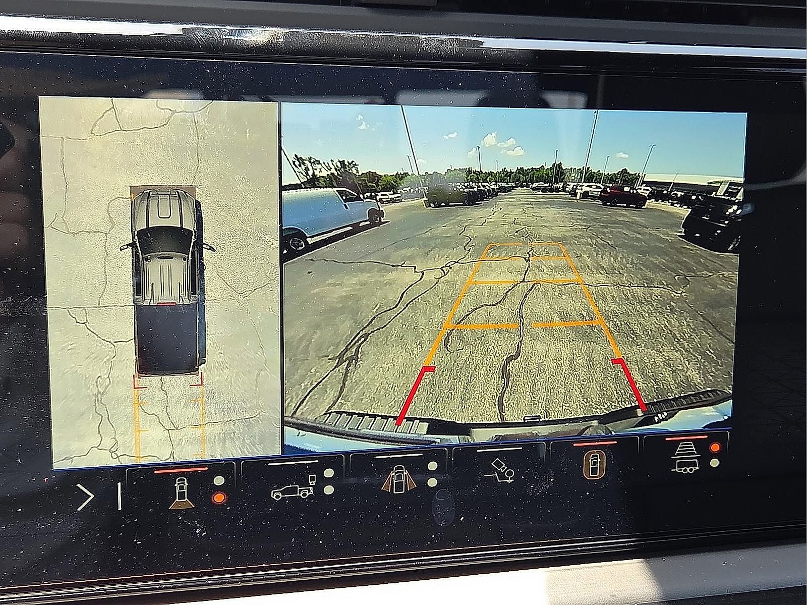 2025 GMC Sierra 2500HD 4WD Crew Cab Standard Bed AT4X