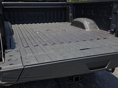 2025 GMC Sierra 2500HD 4WD Crew Cab Standard Bed AT4X
