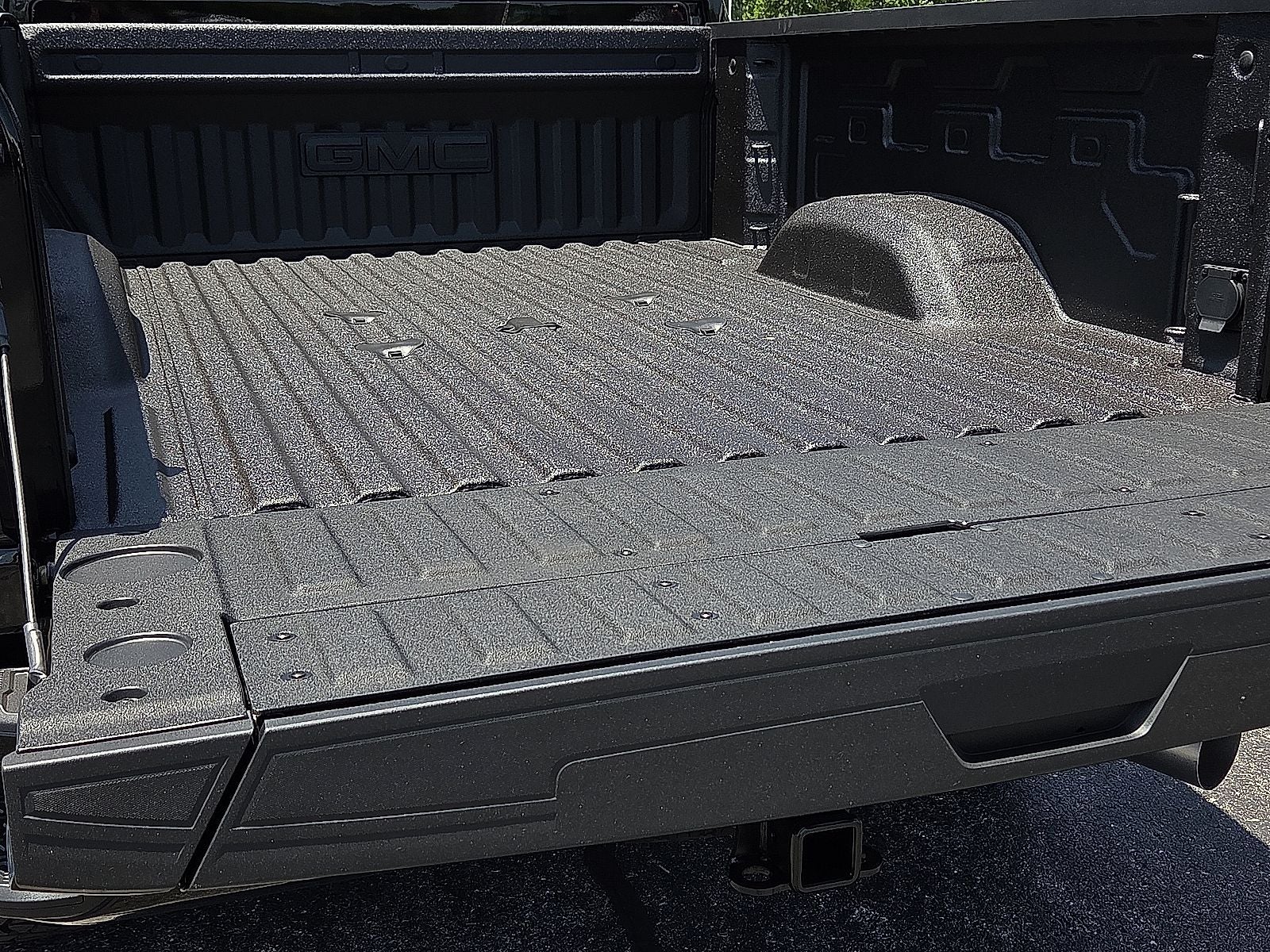 2025 GMC Sierra 2500HD 4WD Crew Cab Standard Bed AT4X