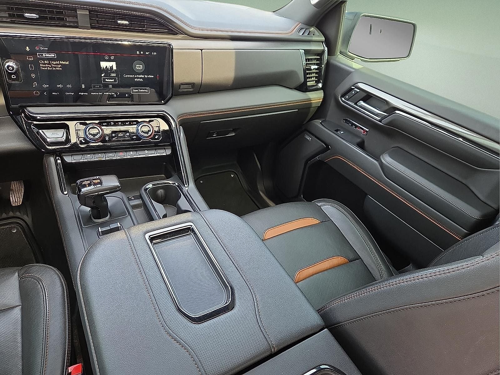 2022 GMC Sierra 1500 4WD Crew Cab Short Box AT4