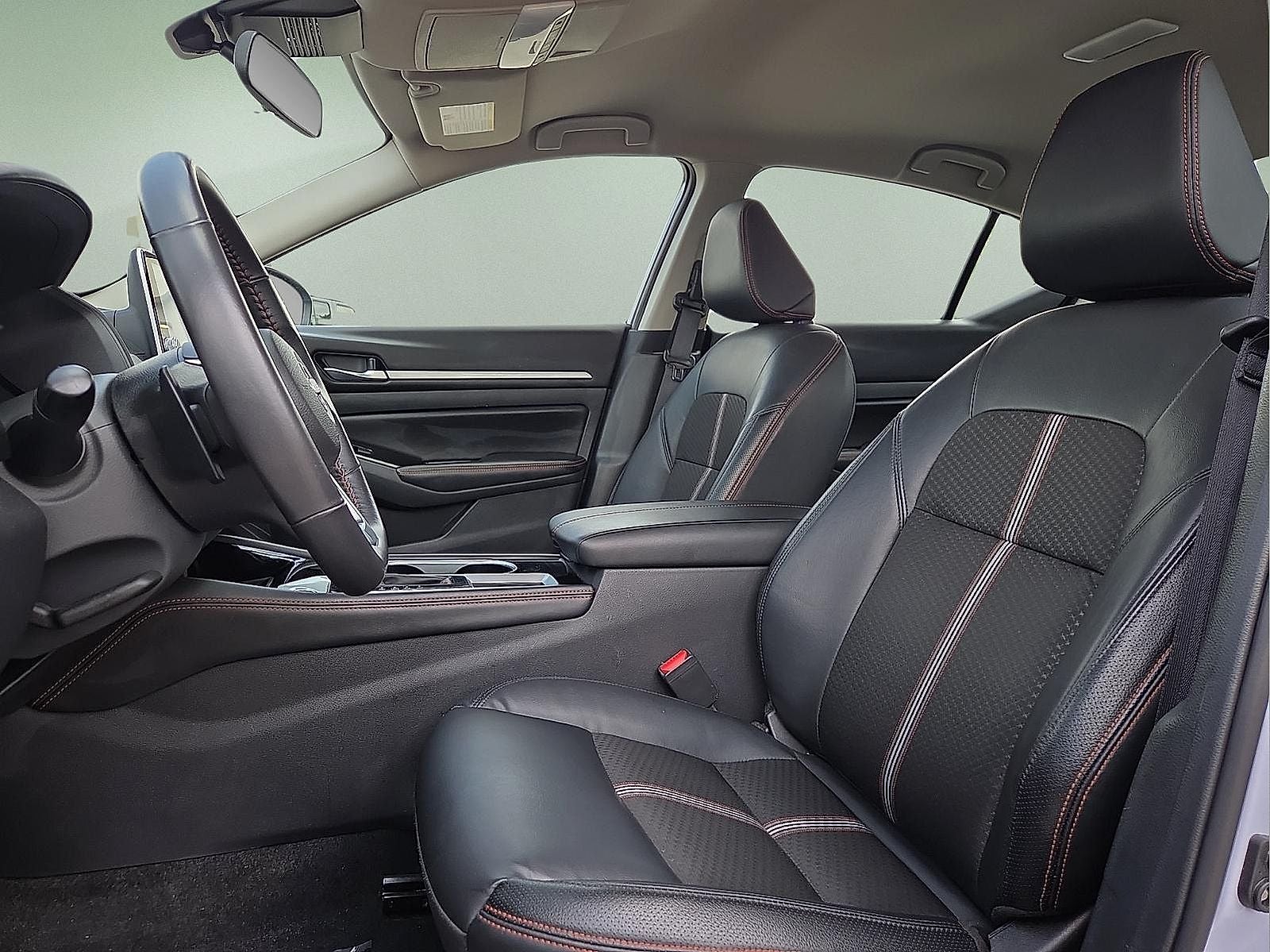 2025 Nissan Altima SR FWD