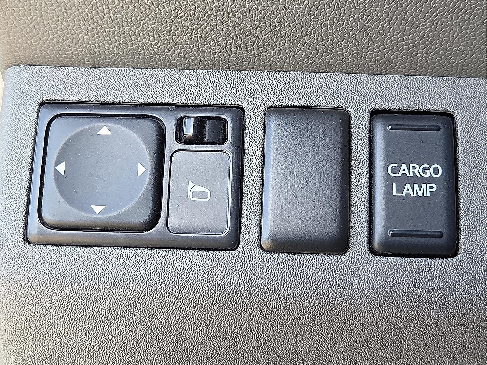 2016 Nissan Frontier Desert Runner