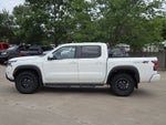 2024 Nissan Frontier Crew Cab PRO-4X 4x4