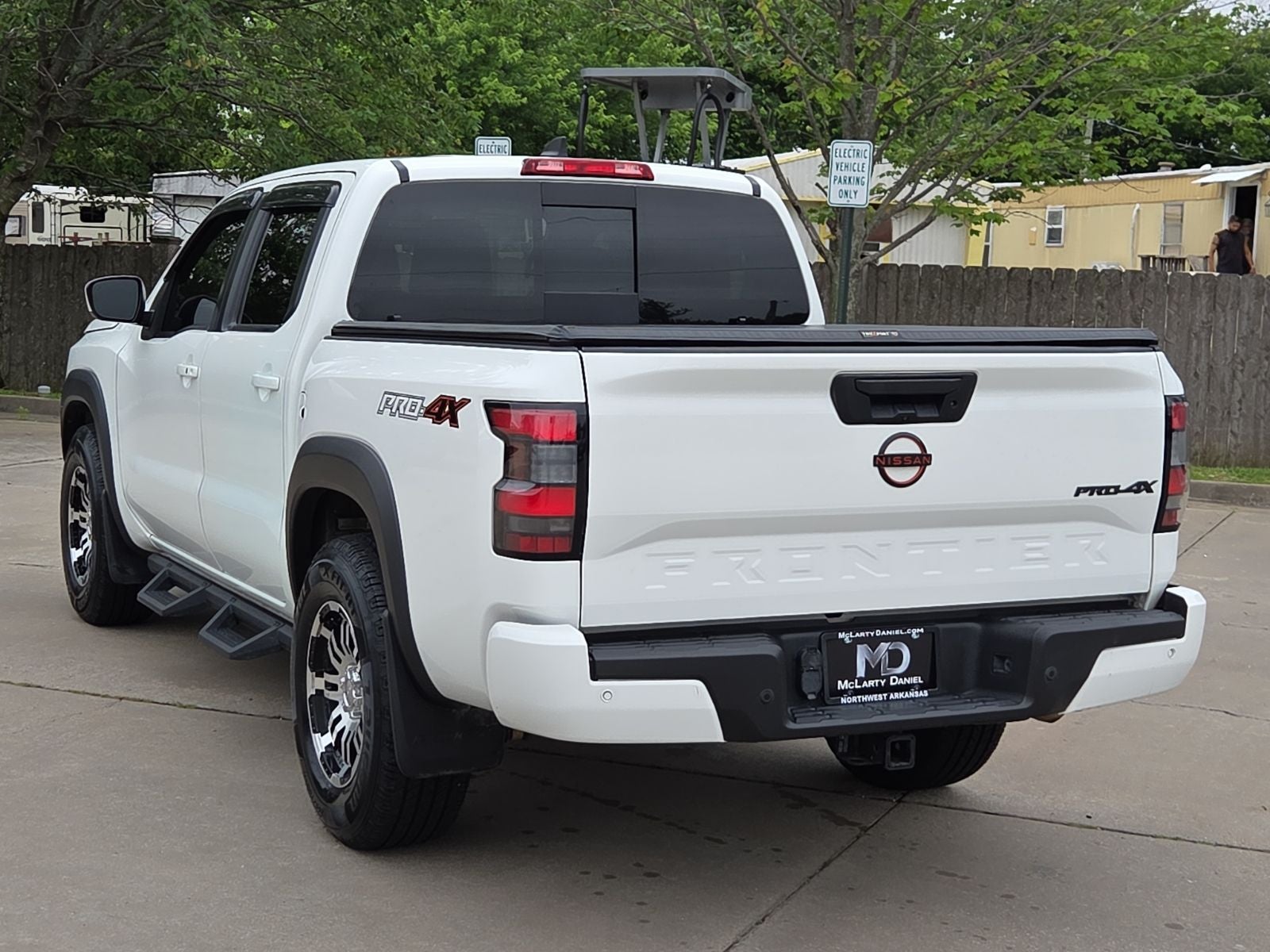2023 Nissan Frontier Crew Cab PRO-4X 4x4