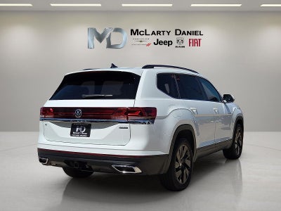 2025 Volkswagen Atlas 2.0T SE w/Technology