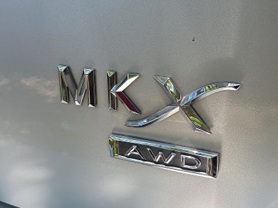 2015 Lincoln MKX Base