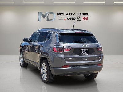 2024 Jeep Compass Latitude Lux FWD