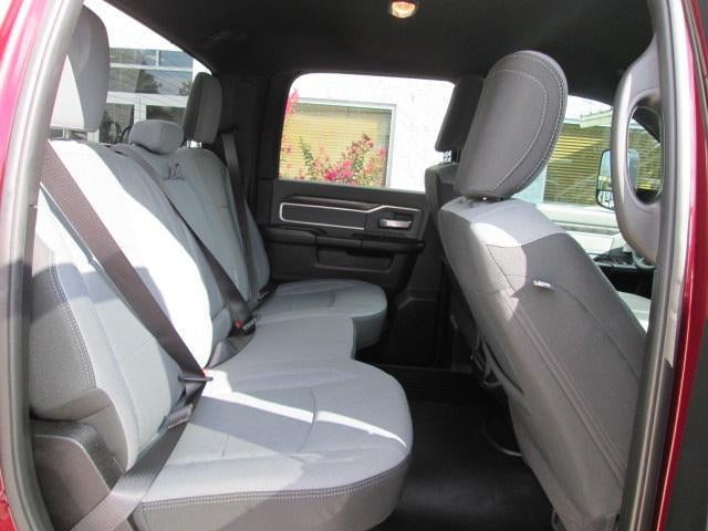 2021 RAM 3500 Big Horn Crew Cab 4x4 8' Box